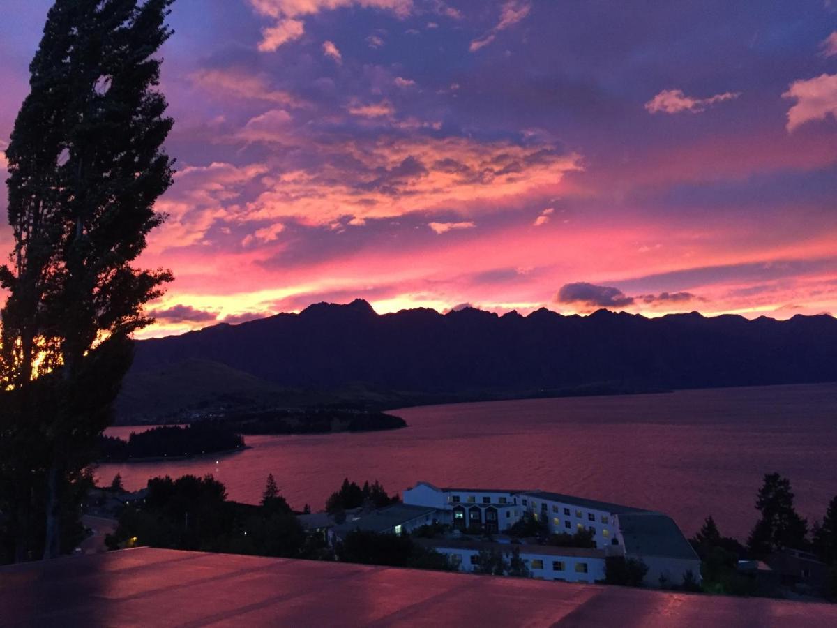 Queenstown Lake Panorama Exterior photo